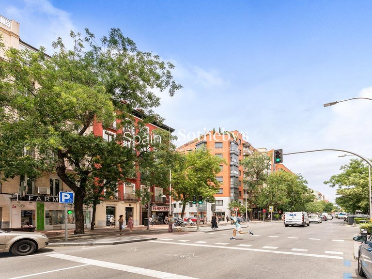 Apartment for Sale in Madrid, Madrid 17