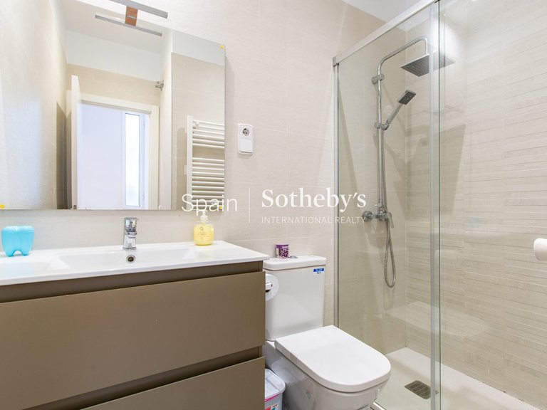 Apartment for Sale in Madrid, Madrid 19