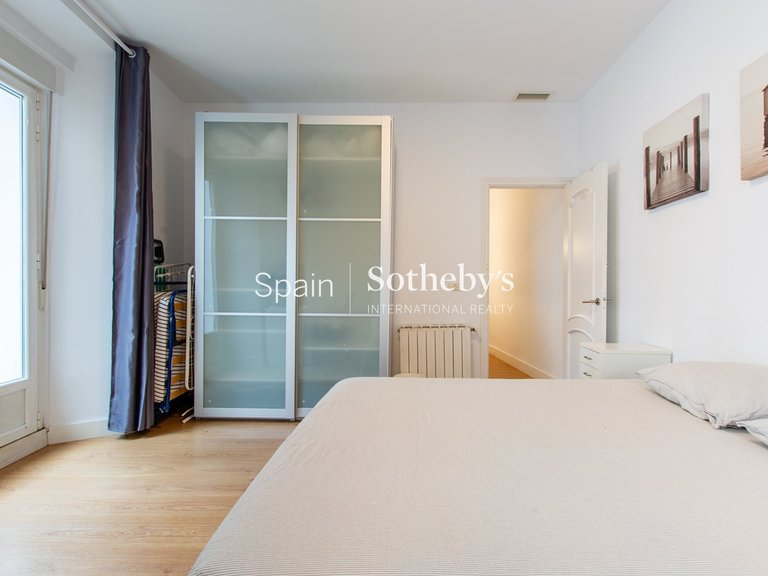 Apartment for Sale in Madrid, Madrid 11