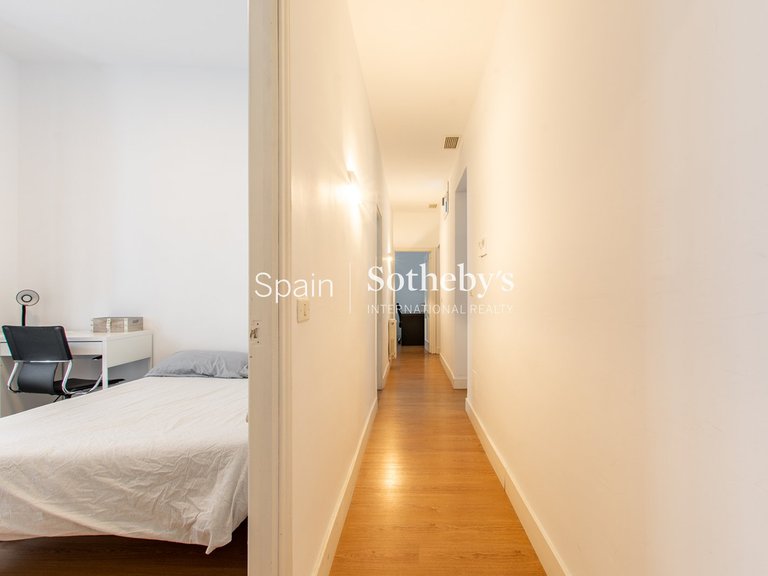 Apartment for Sale in Madrid, Madrid 22