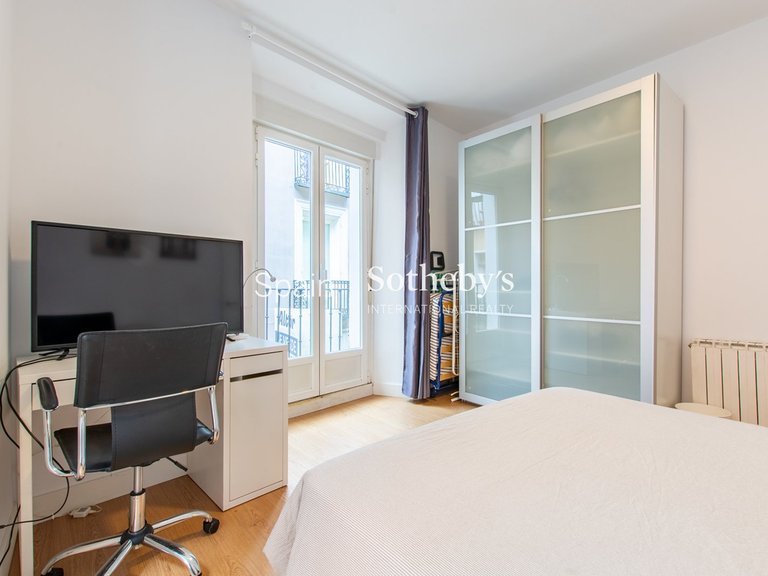 Apartment for Sale in Madrid, Madrid 9