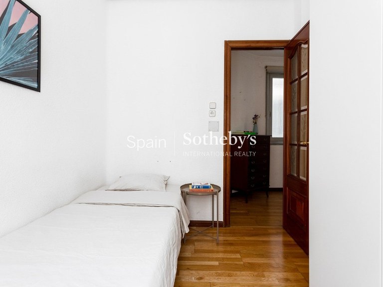 Apartment for Sale in Madrid, Madrid 13