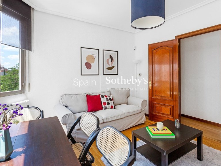 Apartment for Sale in Madrid, Madrid 8