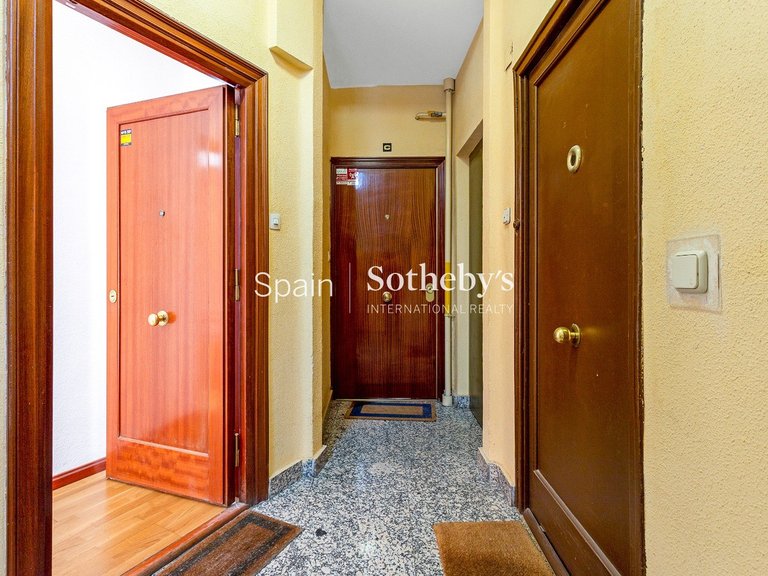 Apartment for Sale in Madrid, Madrid 26