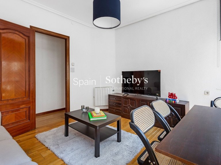 Apartment for Sale in Madrid, Madrid 3