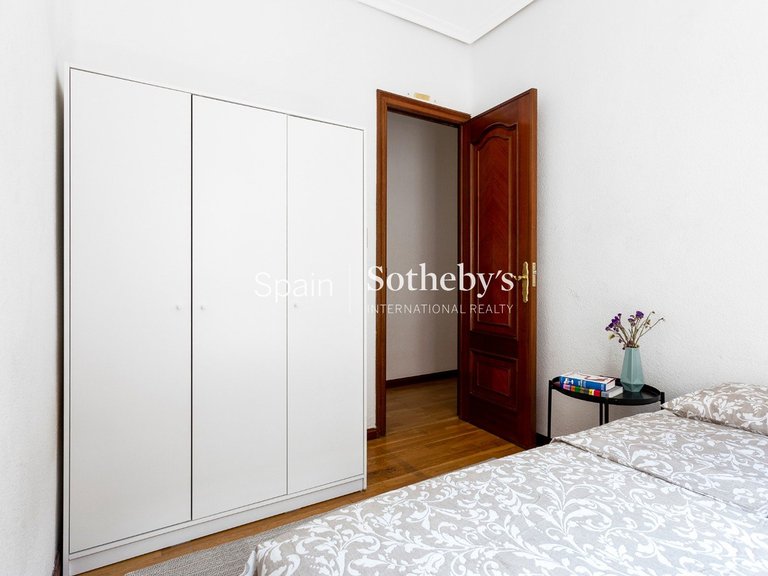 Apartment for Sale in Madrid, Madrid 15
