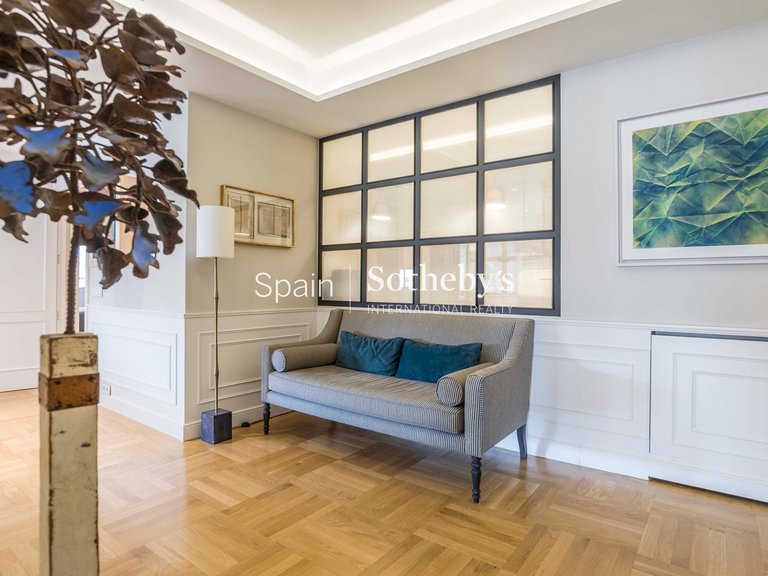 Apartment for Sale in Madrid, Madrid 17