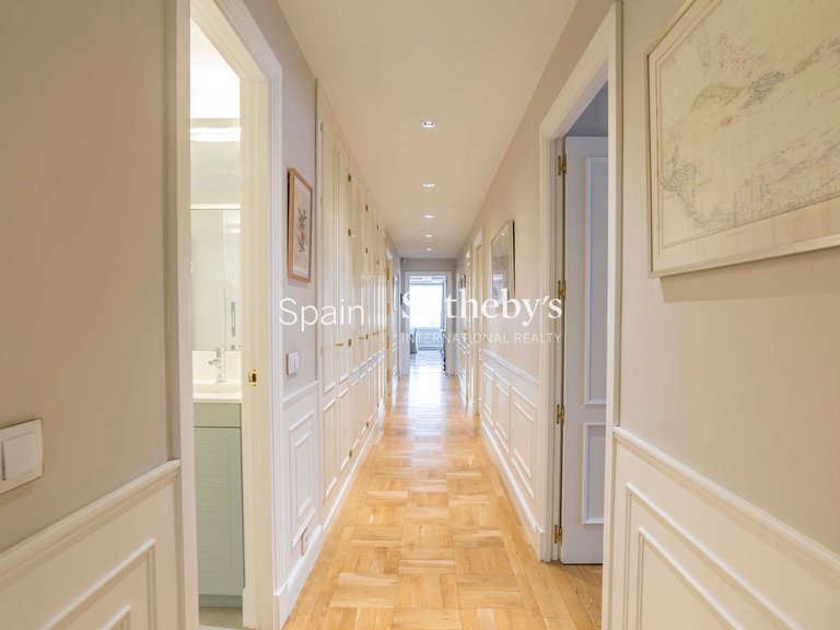 Apartment for Sale in Madrid, Madrid 27