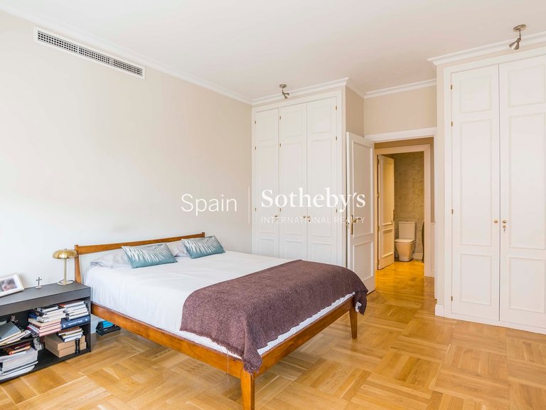 Apartment for Sale in Madrid, Madrid 34