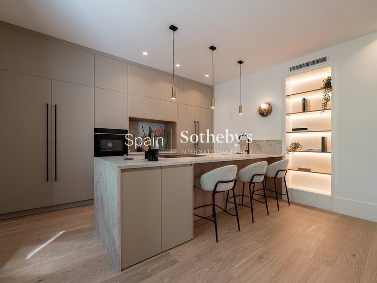 Apartment for Sale in Madrid, Madrid 10