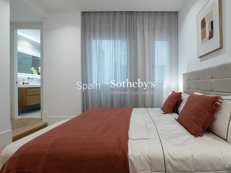 Apartment for Sale in Madrid, Madrid 19