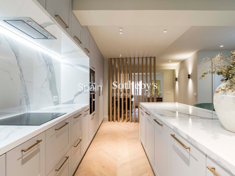 Apartment for Sale in Madrid, Madrid 15