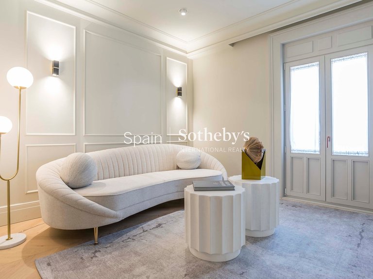 Apartment for Sale in Madrid, Madrid 12