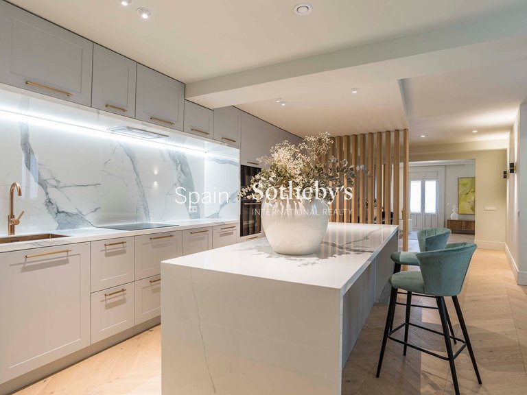 Apartment for Sale in Madrid, Madrid 19