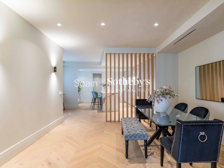 Apartment for Sale in Madrid, Madrid 22