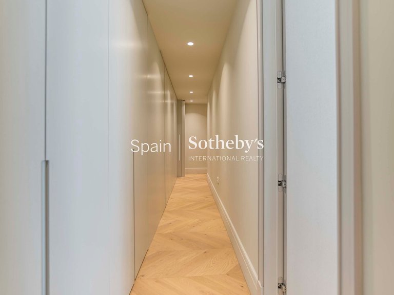 Apartment for Sale in Madrid, Madrid 44