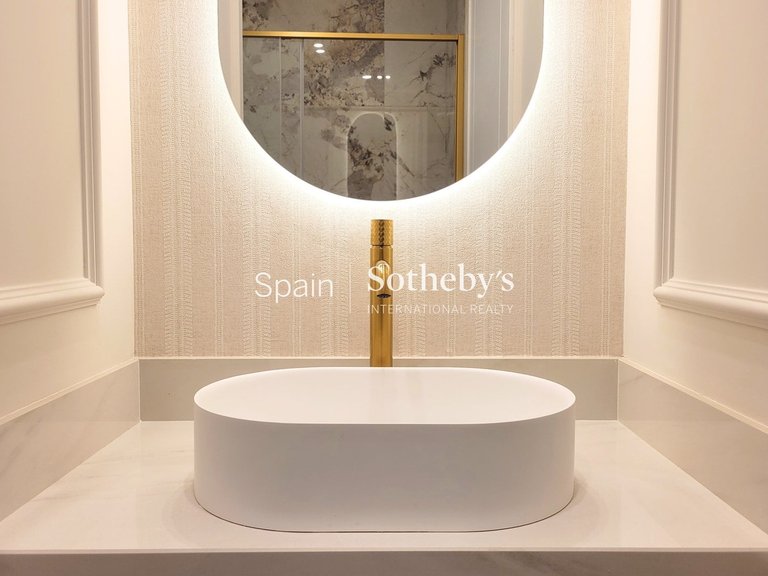 Apartment for Sale in Madrid, Madrid 23