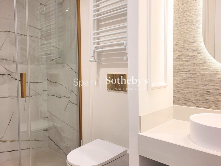 Apartment for Sale in Madrid, Madrid 15