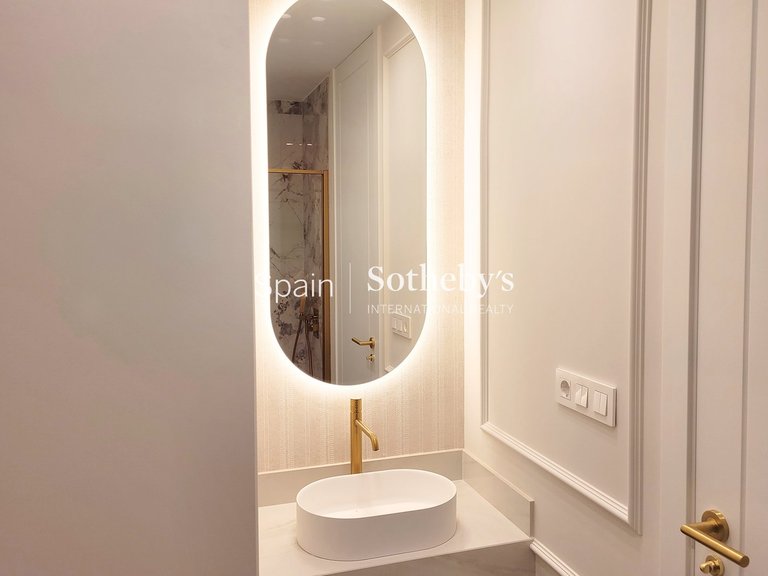 Apartment for Sale in Madrid, Madrid 20