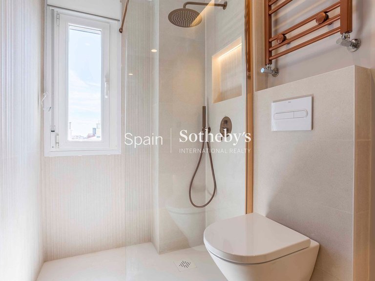Apartment for Sale in Madrid, Madrid 25