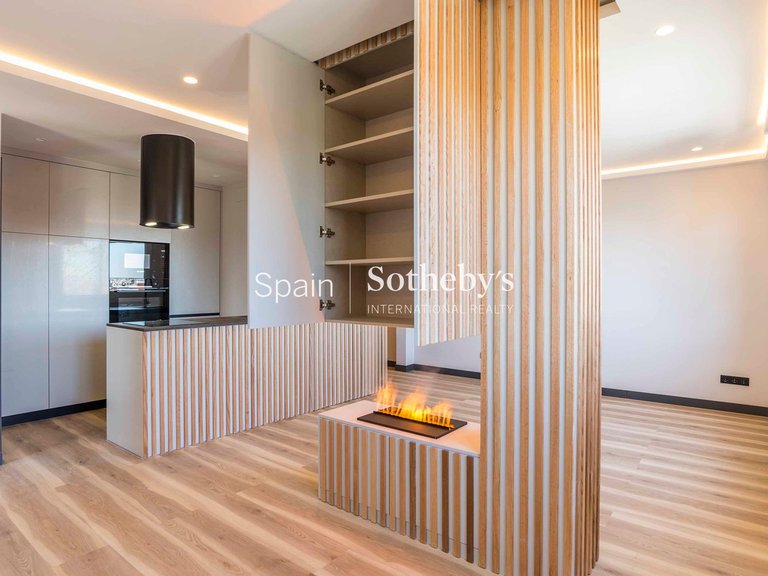Apartment for Sale in Madrid, Madrid 11