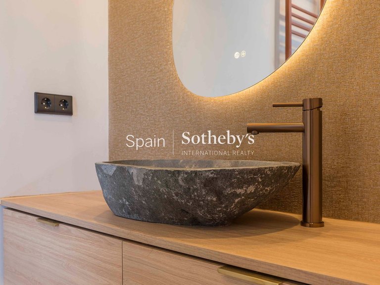 Apartment for Sale in Madrid, Madrid 23