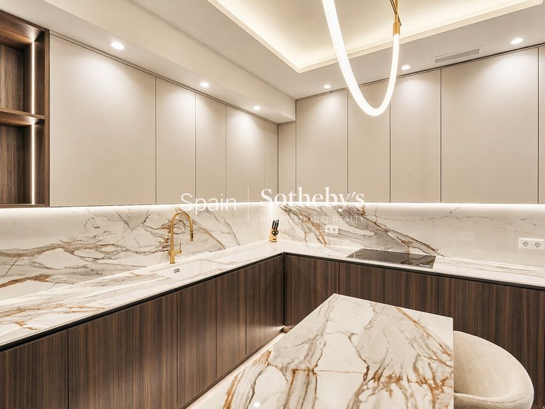 Apartment for Sale in Madrid, Madrid 19