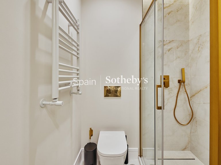 Apartment for Sale in Madrid, Madrid 26