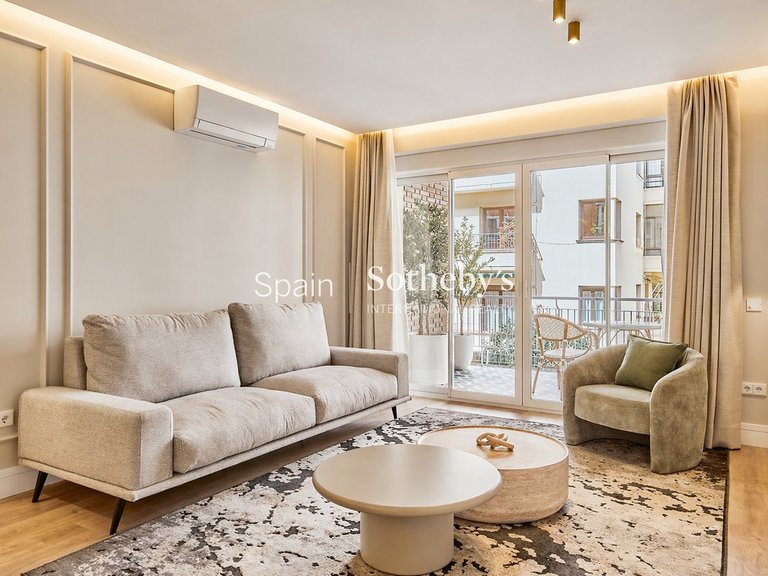 Apartment for Sale in Madrid, Madrid 17