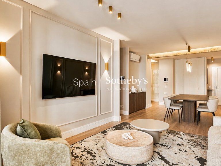Apartment for Sale in Madrid, Madrid 5