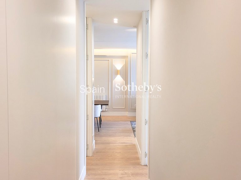 Apartment for Sale in Madrid, Madrid 28