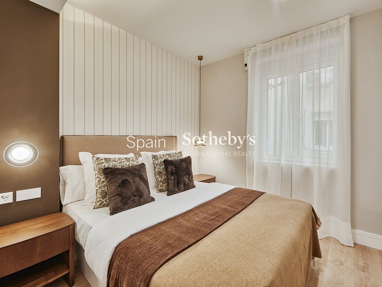 Apartment for Sale in Madrid, Madrid 8