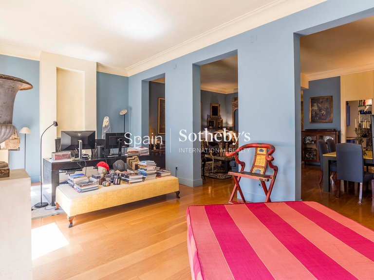 Apartment for Sale in Madrid, Madrid 8