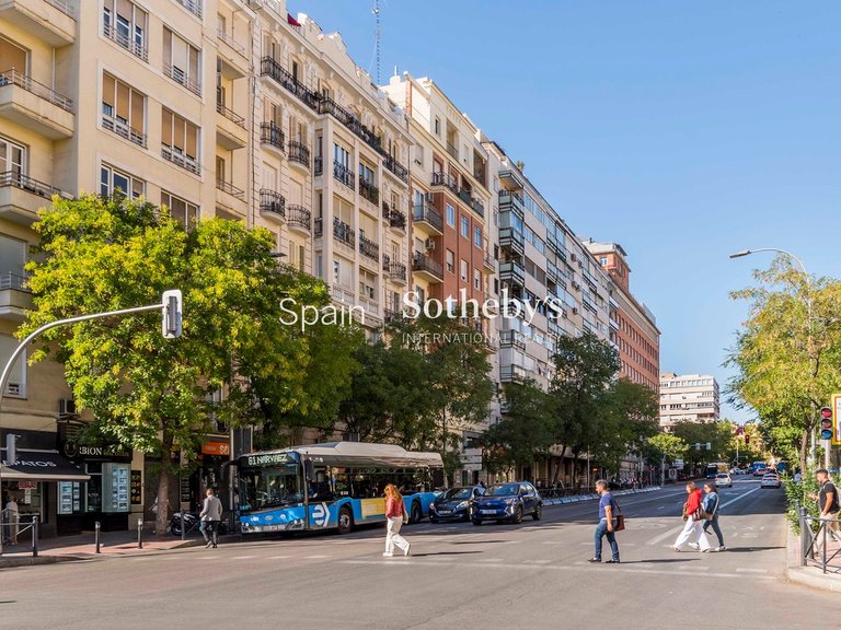 Apartment for Sale in Madrid, Madrid 22