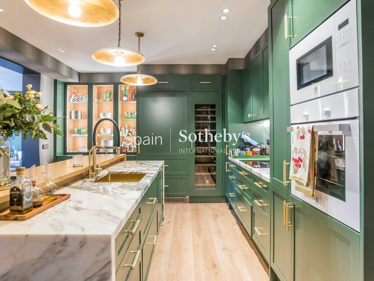 Apartment for Sale in Madrid, Madrid 3