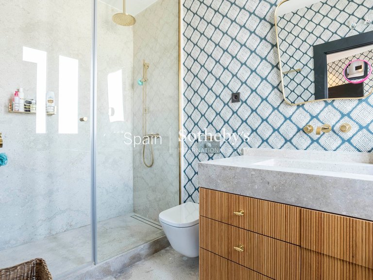 Apartment for Sale in Madrid, Madrid 22