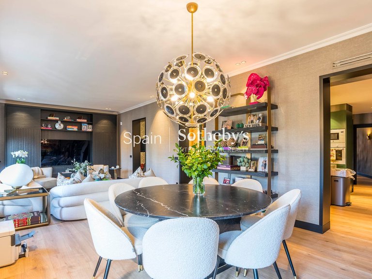 Apartment for Sale in Madrid, Madrid 13