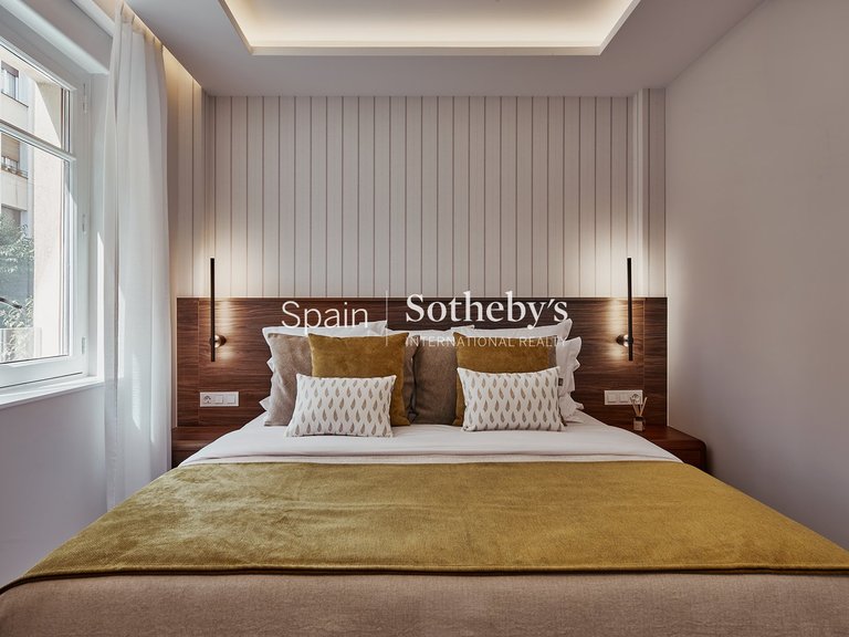 Apartment for Sale in Madrid, Madrid 11