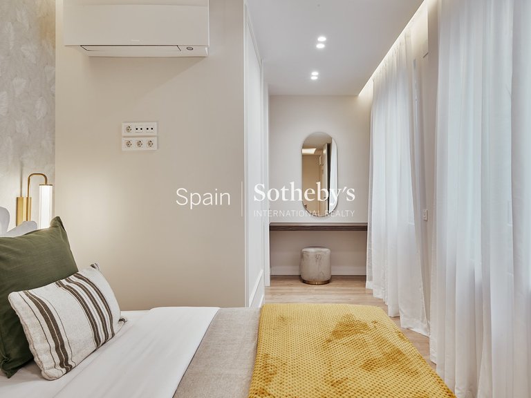 Apartment for Sale in Madrid, Madrid 12