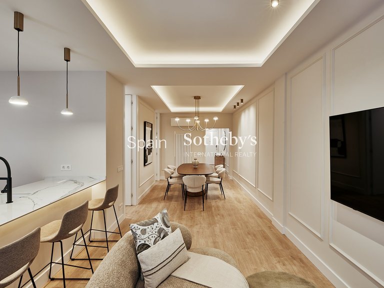 Apartment for Sale in Madrid, Madrid 5