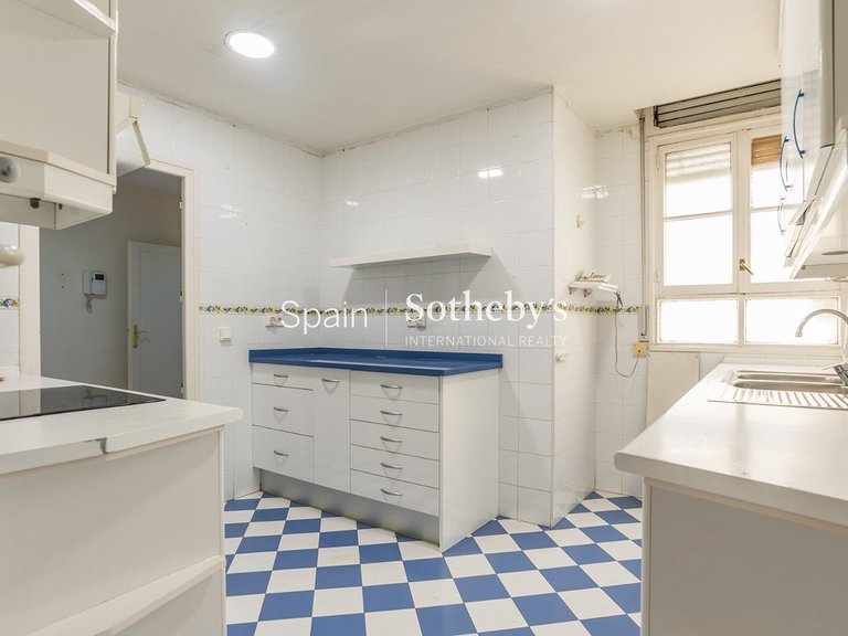 Apartment for Sale in Madrid, Madrid 15