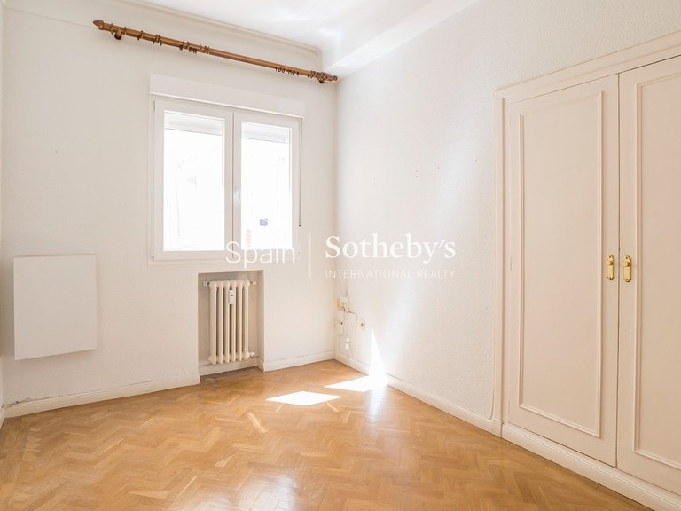 Apartment for Sale in Madrid, Madrid 9