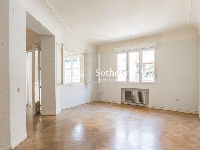 Apartment for Sale in Madrid, Madrid 2