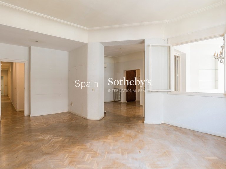 Apartment for Sale in Madrid, Madrid 6