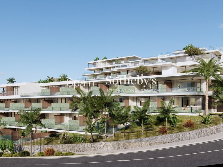 Apartment for Sale in Playa De Los Cristianos, Tenerife 3