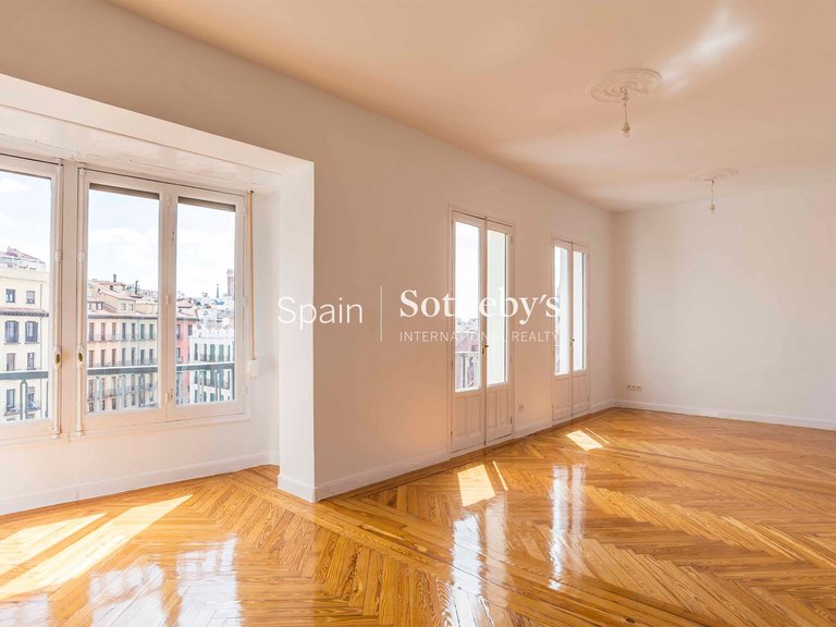 Apartment for Sale in Madrid, Madrid 10