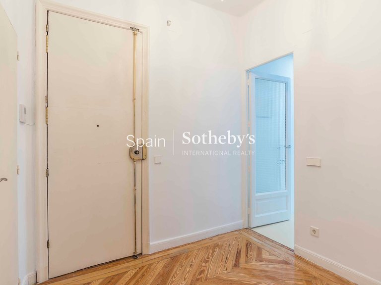 Apartment for Sale in Madrid, Madrid 29