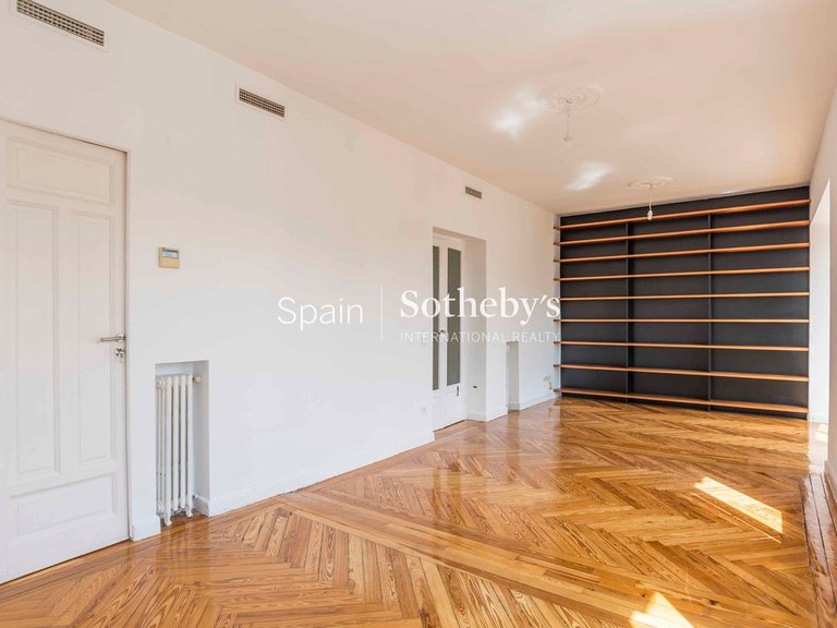 Apartment for Sale in Madrid, Madrid 40