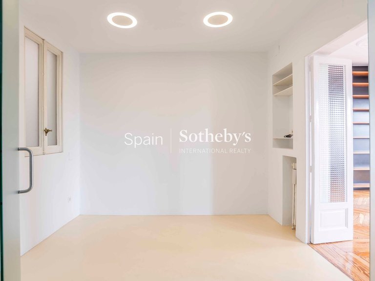 Apartment for Sale in Madrid, Madrid 36