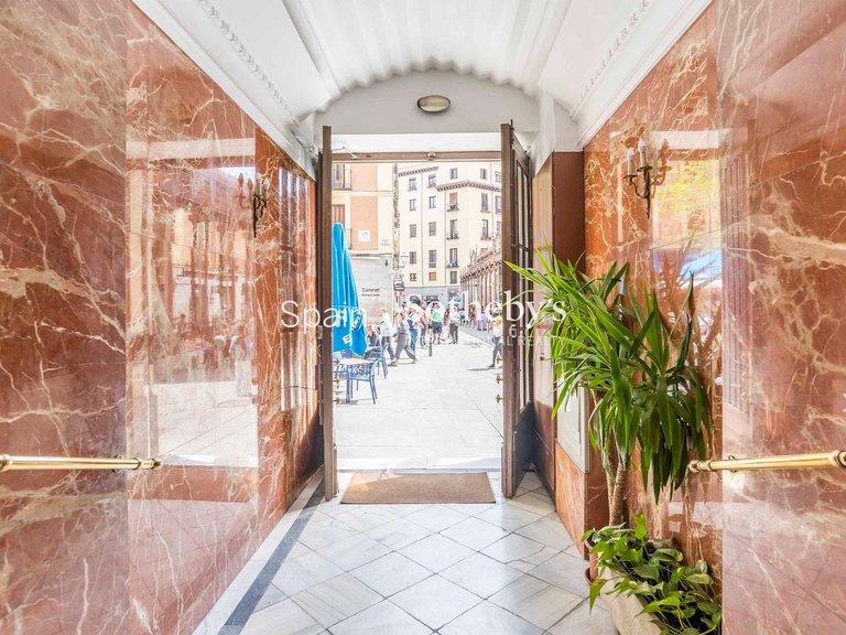 Apartment for Sale in Madrid, Madrid 25